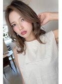 ★くびレイヤーエモージュオリーブベージュレイヤーカットミディ