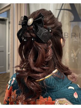 ルミュドゥプレシャス(LEMIEUX de precious) 袴ヘアアレンジハーフアップ