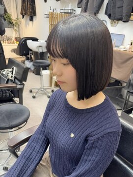 スウド(Swd) 切りっぱなし/内巻きボブ/ぱつっとボブ/ワンレンボブ