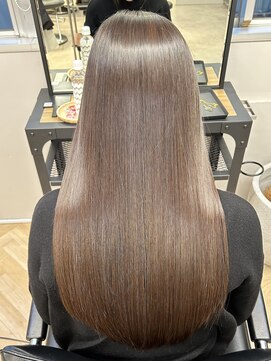 メルバイグラフ 梅田(mel by GRAFF) 「髪質改善で叶える憧れのツヤ髪ケア」