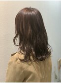 大人可愛い艶カラーくすみ栗色ベージュミディアムレイヤーカット