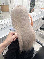 キオクエコ(KIOX eko)&nbsp;ケアブリーチ/リタッチ/レイヤーカット/ハイトーン/髪質改善