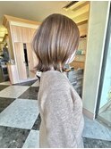 くびれボブ