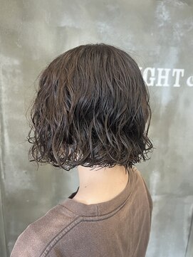 エイト チャタン 沖縄北谷店(EIGHT chatan) (北谷)ボブパーマで綺麗な横顔シルエット！