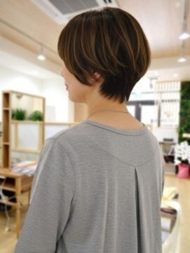 アエル 川西能勢口本店(aeru) 艶めきレイヤーボブ【川西能勢口駅】