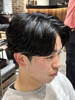 ボンドストーリールミエール(Bond Story lumiere)&nbsp;ニュアンスパーマカルマパーマ毛流れパーマ毛流れセンターパート