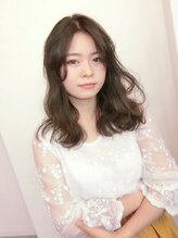 カネコ KANEKO美容室 田中店 透明感◎ふんわりミディヘア