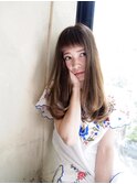 伸ばしかけでも可愛いナチュラルストレートヘア