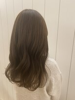 アドラーブル 長岡新保店(adorable)&nbsp;透明感艶感髪質改善★オリーブブラウンロングレイヤー