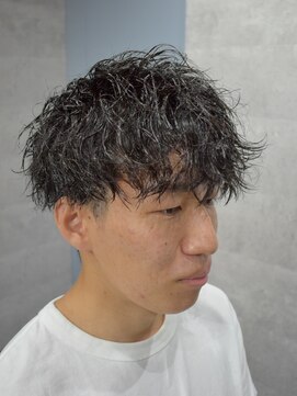 バーバーハウス ラヴィ(Barber House Lavie) ツイストスパイラルパーマ