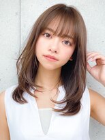 大人可愛いモテ髪ペールベージュ小顔カットセクションカラー