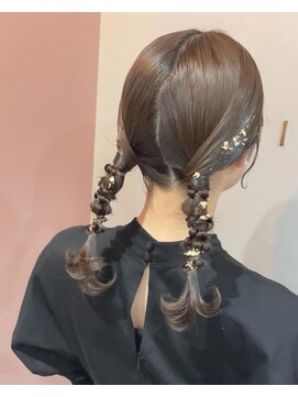 ミラ(Mila) 艶々タイトアレンジ♪大人気金箔アレンジ♪