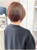 福山市美容室Caary冬ショートヘアひし形前下がりショートボブ