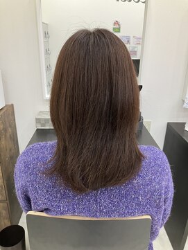 ビーズカラー 鶴岡エスモール店 【B'ｓ】20代30代40代50代人気◎ 艶×ナチュラル/セミロング