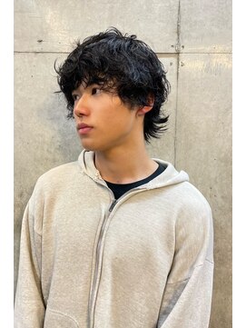 ファム(FAM) メンズパーマ　ウルフカット　くせ毛　ニュアンスパーマ