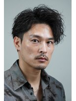 オーシャントーキョー ホワイト 原宿(OCEAN TOKYO WHITE)&nbsp;黒髪無造作パーマ波巻きアップバング