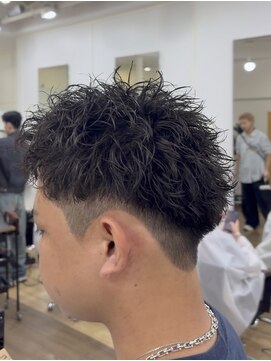 オーシャントーキョー 大阪(OCEAN TOKYO) シャドウパーマ波巻きパーマツーブロック無造作マッシュ