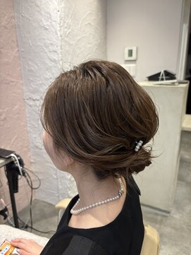 フッタ(Futta) シニヨンスタイル【西武新宿駅】【駅近徒歩1分】