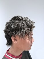 アンクー(Ankh)&nbsp;波巻きツイストスパイラル×センターパート
