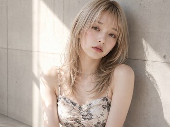 サロウィン 岡山店(SALOWIN)の写真/【岡山】ミリ単位でこだわる顔周りのカット。全席半個室でお客様だけのリラックスタイムを◎［レイヤー］