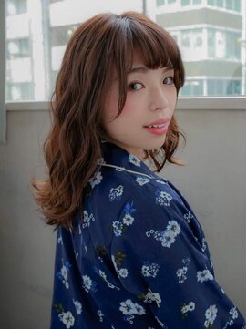 ルティア(Lutia) ゆるウェーブ 小顔 ヘルシーレイヤー★★