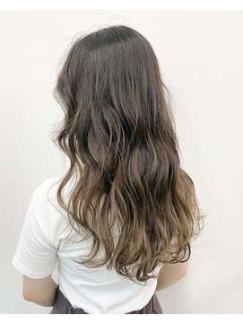 アライブ キチジョウジ(ALIVE Kichijoji) 【ALIVE吉祥寺】グラデーションカラー＊グレージュ