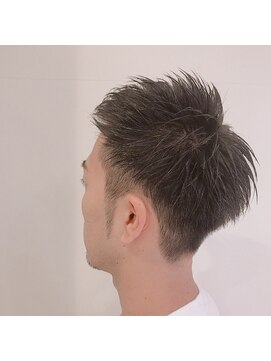 ジップ 緑店(zip) メンズ束感ショート×２０代爽やかスタイル