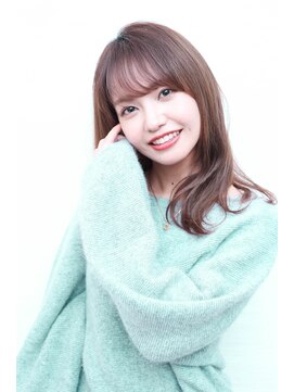 エルサ(Elsa) 【Elsa元町・三宮】ミディアムロブ×ロイヤルブラウン２