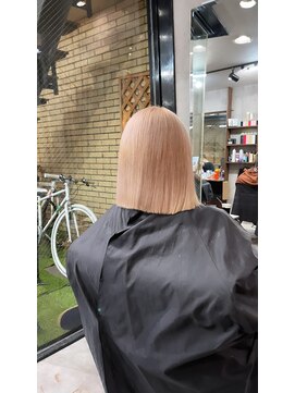 ラフ(LAFF) #黒髪#ボブルフ#ネビージュ#小顔#ワンレン