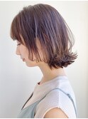 小顔カット・外ハネボブ・くびれヘア・ペールベージュ