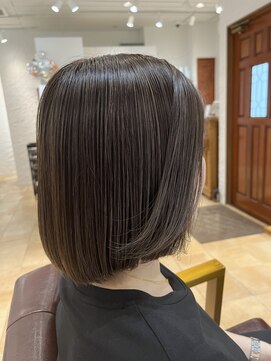 アマレット(Amaretto) 【ハイライト×ミニボブ】