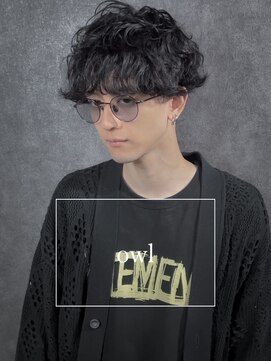 アウル 心斎橋(owl) 波巻き×マッシュ×黒髪×スパイラルパーマ×カジュアル