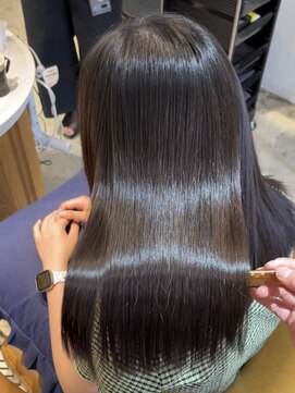 ロンド シャルム 吉祥寺(Lond charme) 髪質改善 縮毛矯正 ストレート 小顔カット