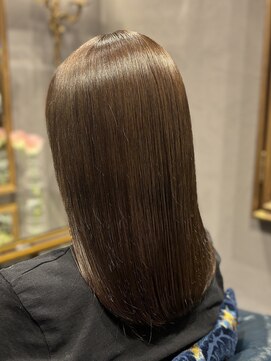 ミディアム×オリーブ