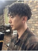 かき上げ　縦落ちパーマ　ツイストスパイラル　センターパート