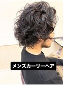 大人カーリーヘア