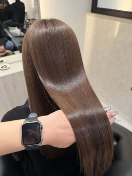 アンドシャルム 心斎橋(&CHALME) シナモンベージュ