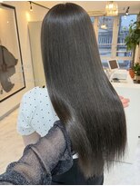 ヴィア 京都烏丸(Via)&nbsp;10代20代/グレージュ/髪質改善/透明感カラー/ブリーチ