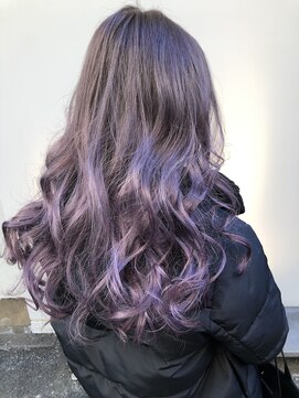 リゼル ユア 渋谷(RISEL YUA) 青みパープルのグラデーションカラー