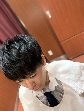 ヘアーモードキクチ 日本橋三越前店 【室町】【ビジネスヘア】