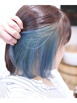 ヘアスタジオ クー(Hair Studio XYY) インナーカラー　イヤリングカラー　オーシャンブルー