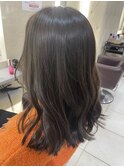 透明感オリーブアッシュ