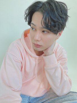 ルービック 梅田茶屋町(Rubik) ナチュラルツイストスパイラルパーマ/センターパート