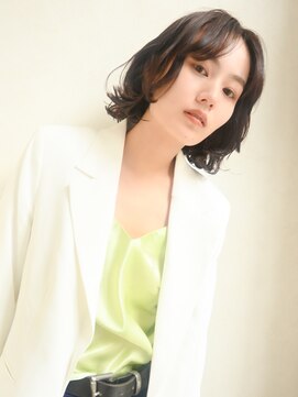 アイニティ(Inity) ［Inity］外巻きパーマ×結べるボブ