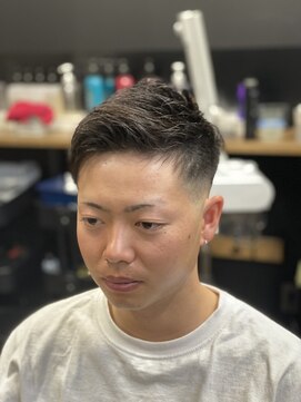 メンズジョイ(Men's joy) アップバングスキンフェード