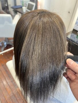 パステルアトリエドゥ 目黒店(Pastel Atelier Deux) ツヤツヤストレート