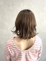 イリ(iri) 大人女性のための上品ミディアムレイヤー