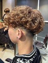 フィフス(fifth) スペインカール原宿外国人風パーマスパイラルパーマフェード短髪