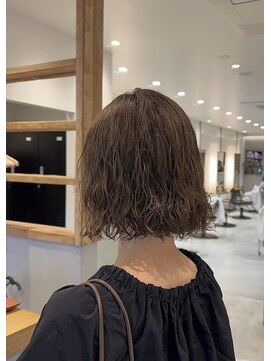 シアン 矢場町店(CYAN.) ブリーチボブパーマ