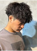 ツイストスパイラルパーマメンズパーマメンズマッシュメンズ眉毛